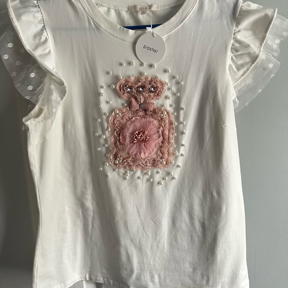 Pastels White and Pink Short Sleeve Tee with Ruffle Sleeves